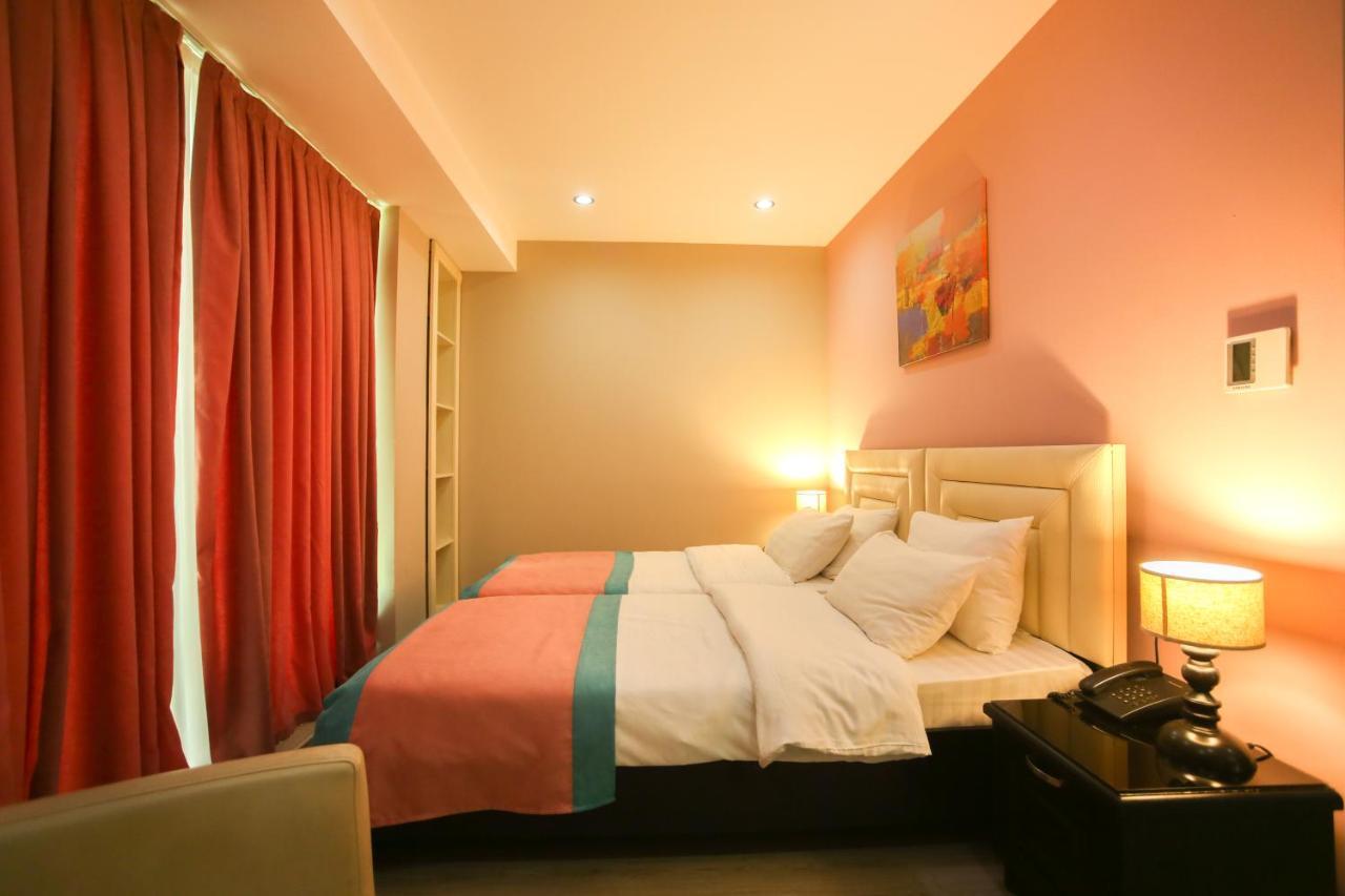Dolabauri Hotel Tbilisi Zewnętrze zdjęcie